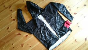 black rainfly jacket mode