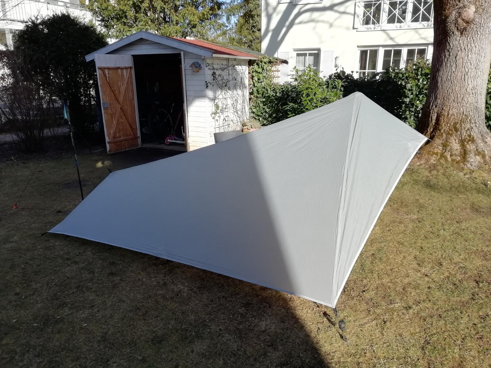 Aricxi tarp outlet